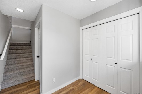 6109 Westridge Rd, Duncan, BC - Indoor Photo Showing Other Room