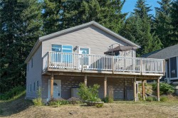 280 Lake Park Rd Lake Cowichan, BC V0R 2G0