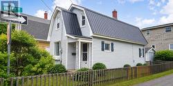 47 DOUGLAS Street  Charlottetown, PE C1A 2J3