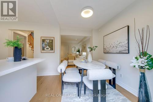 741 Queensbridge Drive, Mississauga, ON - Indoor Photo Showing Dining Room