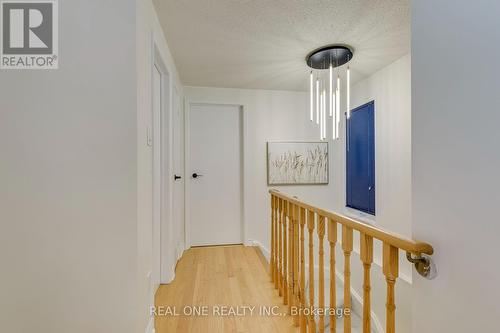 741 Queensbridge Drive, Mississauga, ON - Indoor Photo Showing Other Room