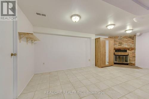 741 Queensbridge Drive, Mississauga, ON - Indoor Photo Showing Other Room