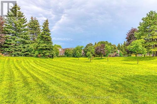 741 Queensbridge Drive, Mississauga, ON - Outdoor
