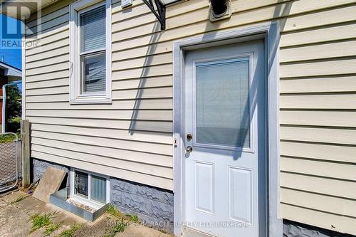 87 Rice Road, Welland, ON - Outdoor With Exterior