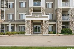 303 302 Nelson ROAD  Saskatoon, SK S7S 1N9