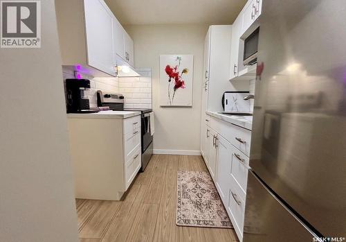 1434 425 115Th Street E, Saskatoon, SK - Indoor Photo Showing Kitchen