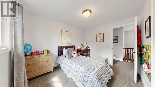 21 Donalbain Crescent, Markham, ON - Indoor Photo Showing Bedroom
