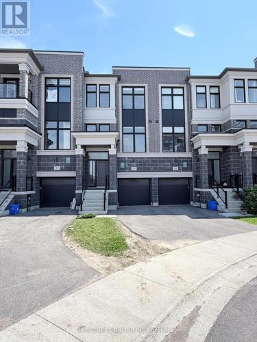 54 PANTHEON LANE  Markham, ON L6E 0V3