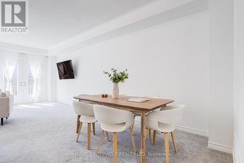 14 Sassafras Road, Springwater, ON - Indoor Photo Showing Dining Room