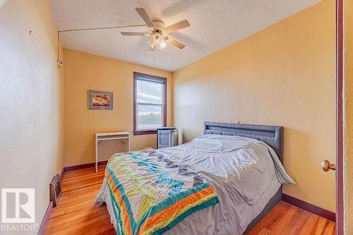 4912 50 St, Egremont, AB - Indoor Photo Showing Bedroom