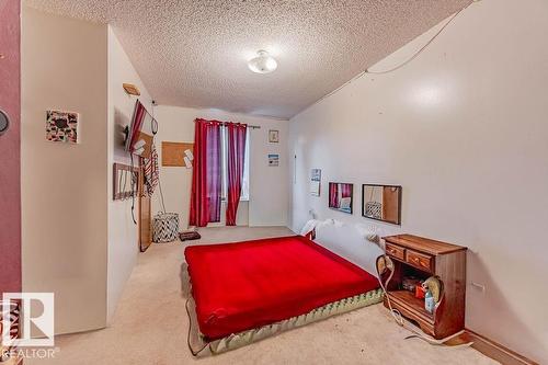 4912 50 St, Egremont, AB - Indoor