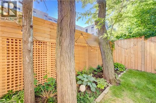 441 East Avenue, Kitchener, ON - Outdoor