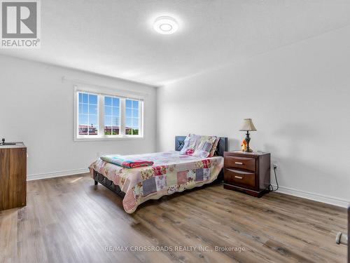 23 Worthview Drive S, Vaughan, ON - Indoor Photo Showing Bedroom