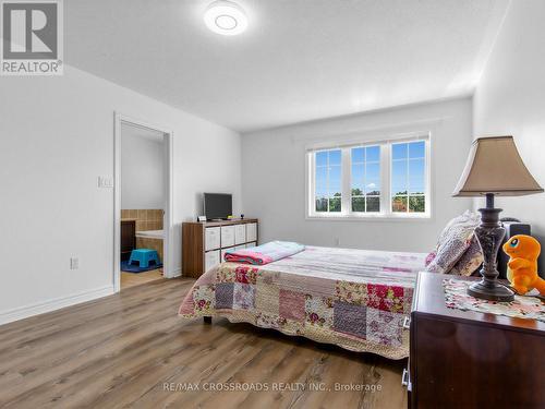 23 Worthview Drive S, Vaughan, ON - Indoor Photo Showing Bedroom
