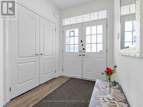 23 Worthview Drive S, Vaughan, ON - Indoor Photo Showing Other Room