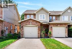 44 FRANCES Avenue Unit# 6  Stoney Creek, ON L8E 5V6