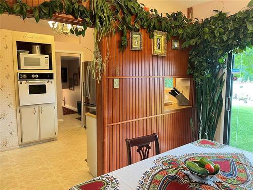810 26Th Street, Brandon, MB - Indoor