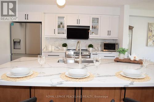 28 Lemon Grass Street, Kitchener, ON - Indoor