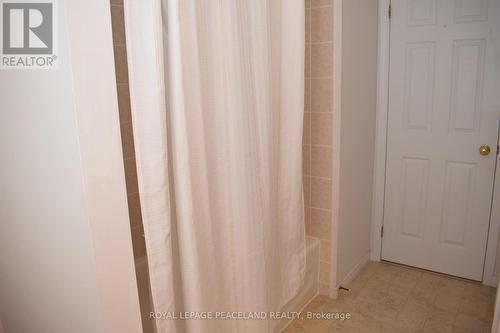 28 Lemon Grass Street, Kitchener, ON - Indoor