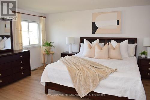 28 Lemon Grass Street, Kitchener, ON - Indoor Photo Showing Bedroom