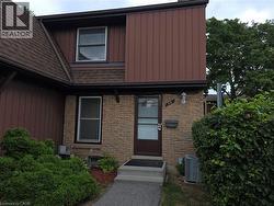 235 FERGUSON Avenue Unit# 44  Cambridge, ON N1R 6G1