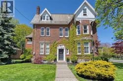 272 PARK Street S Unit# Lower Level Hamilton, ON L8P 3G4