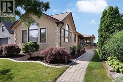 12862 RIVERSIDE  Tecumseh, ON N8N 1A9