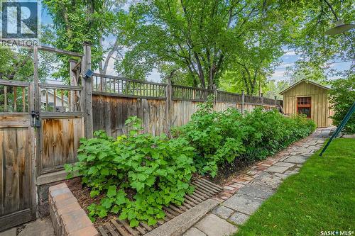 630 8Th Avenue N, Saskatoon, SK - Outdoor