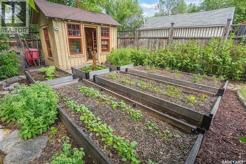 630 8Th Avenue N, Saskatoon, SK - Outdoor