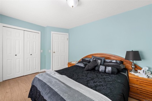 429 Davis Rd, Ladysmith, BC 