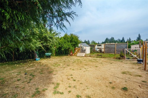 429 Davis Rd, Ladysmith, BC 