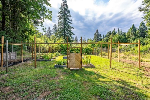 7003 River Ave North, Courtenay, BC 