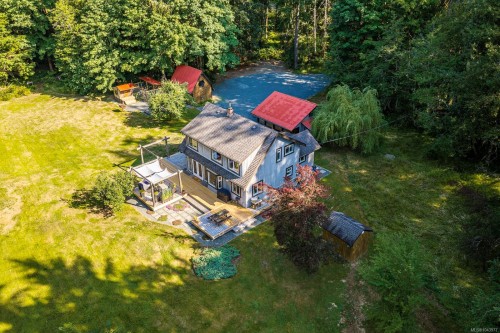 7003 River Ave North, Courtenay, BC 