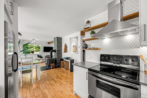 7003 River Ave North, Courtenay, BC 