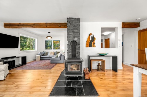 7003 River Ave North, Courtenay, BC 