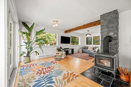 7003 River Ave North, Courtenay, BC 