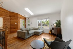 Salon - 