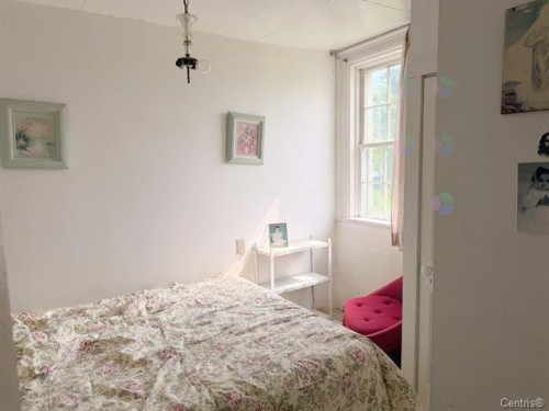 Salon - 103Z Ch. De Point Comfort, Gracefield, QC - Indoor Photo Showing Bedroom