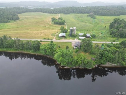 Photo aérienne - 103Z Ch. De Point Comfort, Gracefield, QC - Outdoor With Body Of Water With View