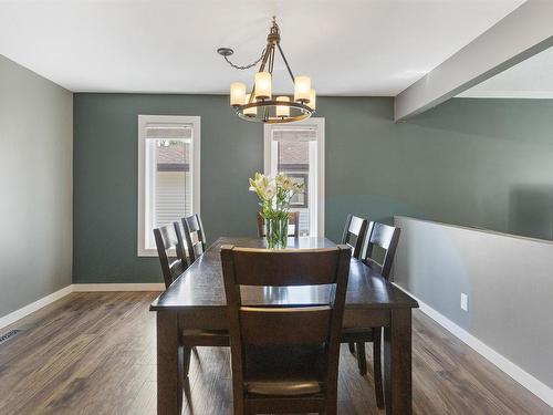 138 Iris Cres., Thunder Bay, ON - Indoor Photo Showing Dining Room