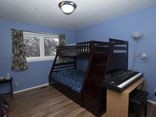 138 Iris Cres., Thunder Bay, ON - Indoor Photo Showing Bedroom