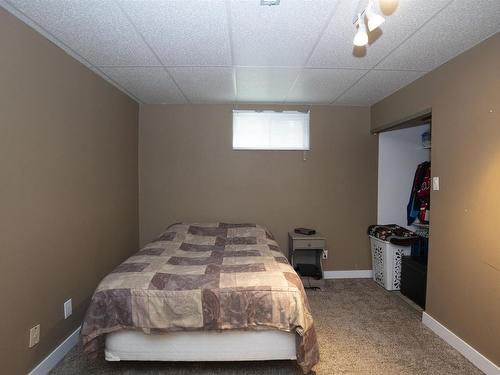 138 Iris Cres., Thunder Bay, ON - Indoor Photo Showing Bedroom