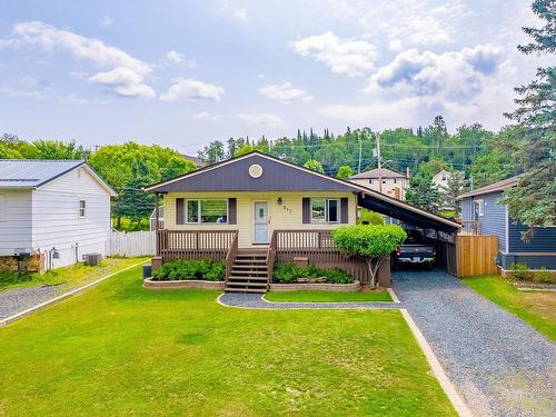 917 Valley Drive  Kenora, ON P9N 4A9