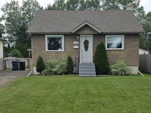 1325 Wallbridge Avenue  Thunder Bay, ON P7E 3K7