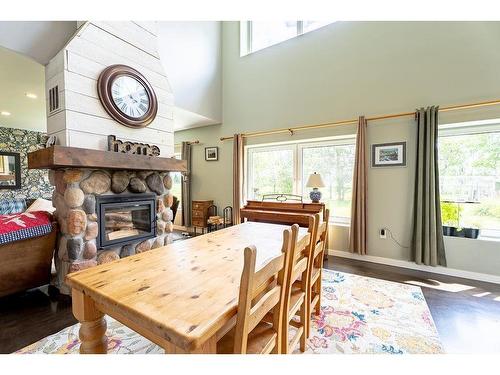 97 Garbutt Rd., O'Connor, ON - Indoor Photo Showing Other Room With Fireplace
