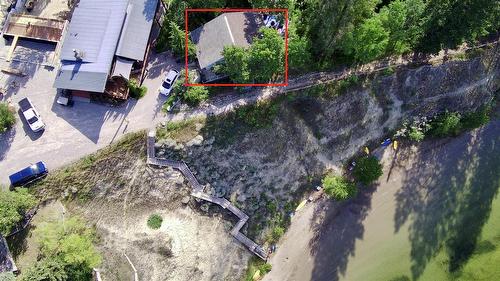 153-2000 Indian Beach Road  Windermere, BC V0B 2L2