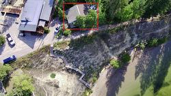 153-2000 Indian Beach Road  Windermere, BC V0B 2L2