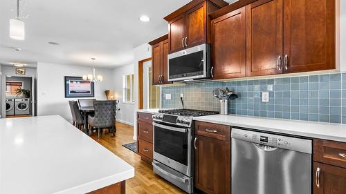 1901 Alder Street, Creston, BC - Indoor Photo Showing Kitchen