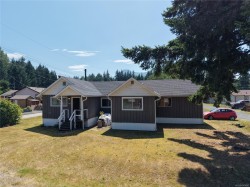 46 Pinder Ave Woss, BC V0N 3P0