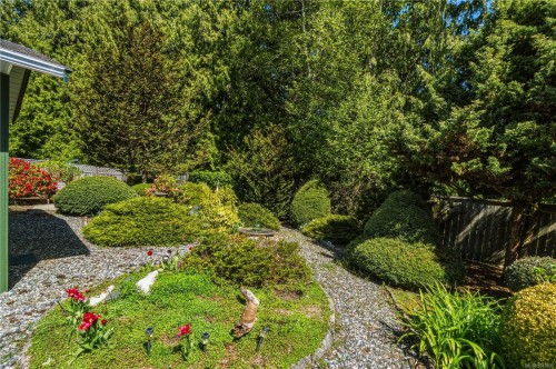 461 Rowan Dr, Qualicum Beach, BC 